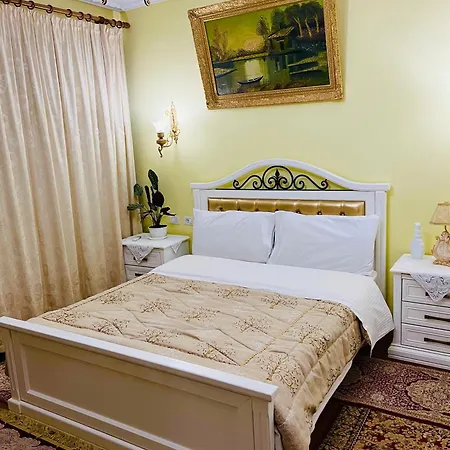 Parku Rinia Villa Korce